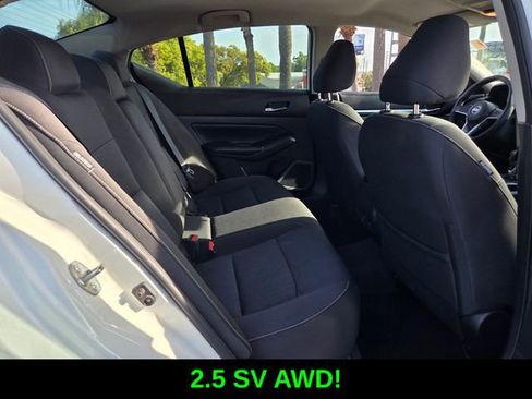 Used 2022 Nissan Altima 2.5 SV image 16