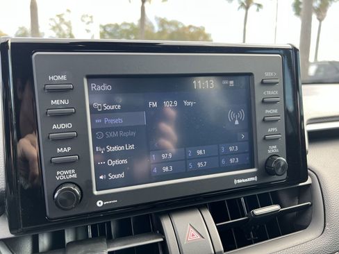 Used 2022 Toyota RAV4 XLE image 23