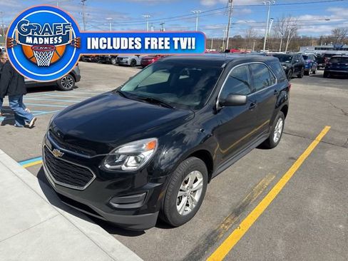Used 2017 Chevrolet Equinox LS image 1