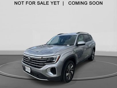 Used 2025 Volkswagen Atlas SE