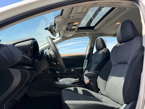 Used 2022 Subaru Impreza 2.0i Premium image 11