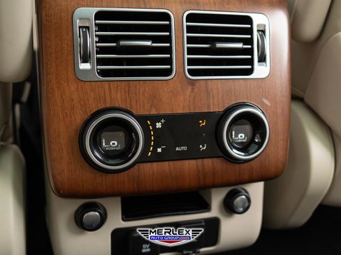 Used 2018 Land Rover Range Rover Supercharged image 23