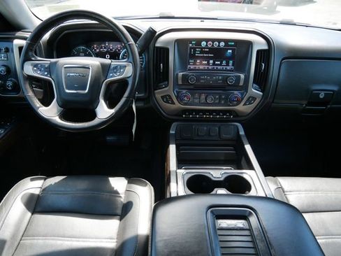 Used 2018 GMC Sierra 1500 Denali w/ Denali Ultimate Package AWD/4WD image 15
