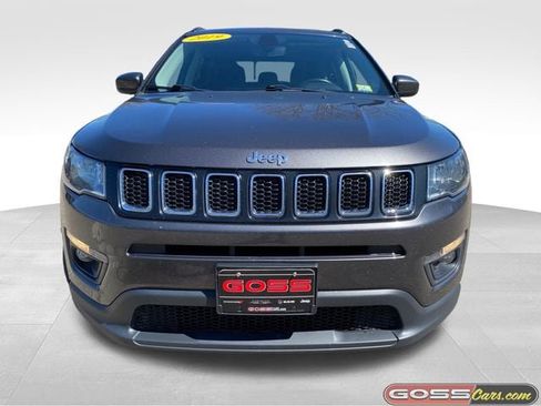 Used 2019 Jeep Compass Latitude w/ Popular Equipment Group AWD/4WD image 2