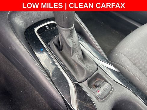 Used 2022 Toyota Corolla LE FWD image 16