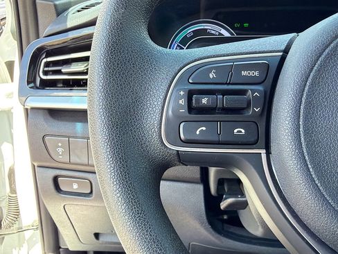 Used 2022 Kia Niro LX image 30