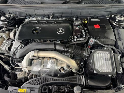 Certified 2024 Mercedes-Benz GLB 250 image 26