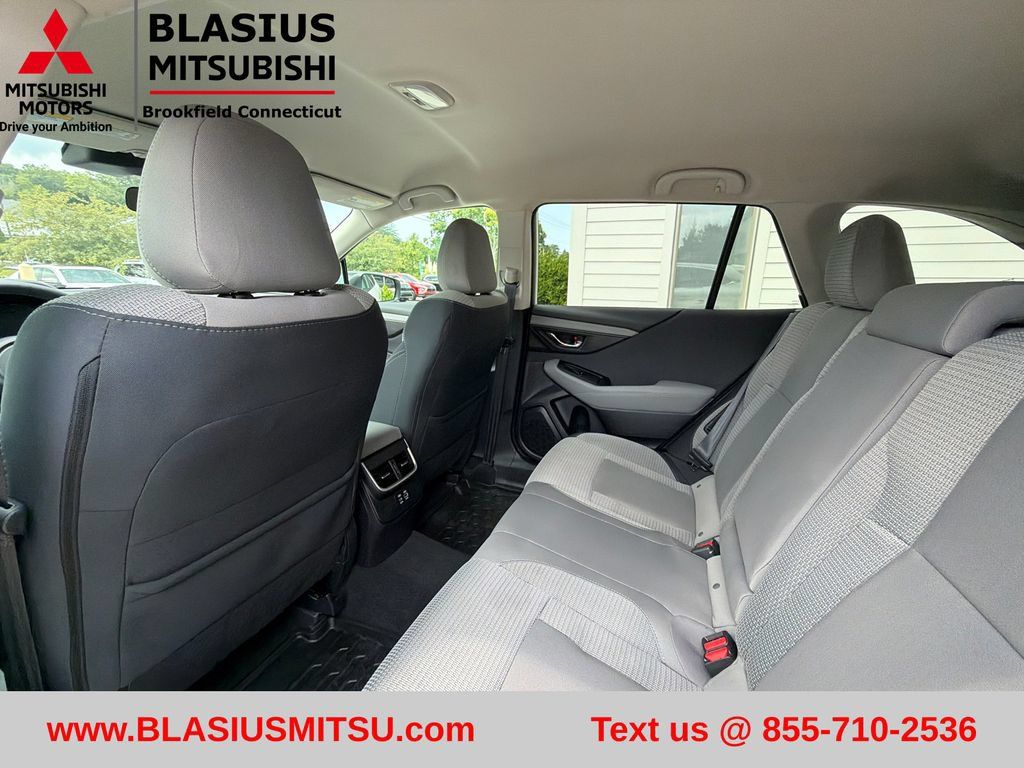 Used 2024 Subaru Outback Premium AWD/4WD image 42