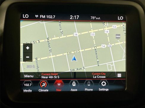 Used 2023 Jeep Renegade Latitude AWD/4WD image 19