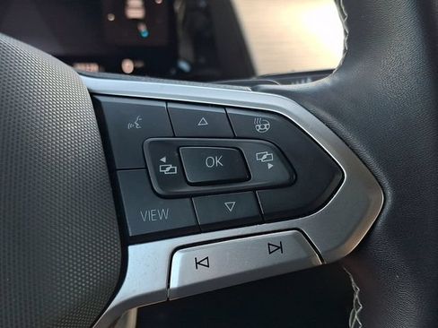 Used 2024 Volkswagen Atlas Cross Sport SE AWD/4WD image 21