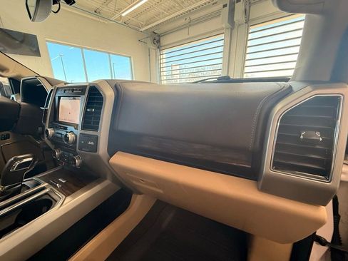Used 2018 Ford F150 Lariat w/ Equipment Group 502A Luxury image 19