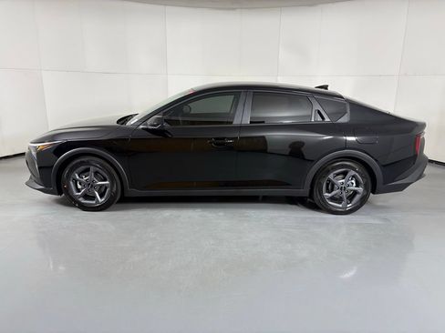New 2026 Kia K4 FWD image 5