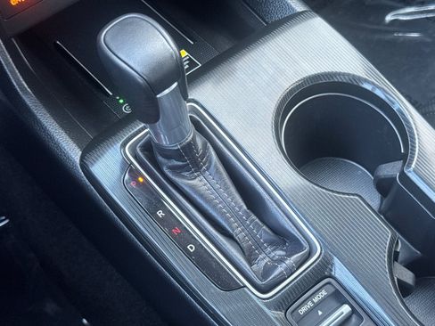 Certified 2024 Honda Civic Sport Touring image 18