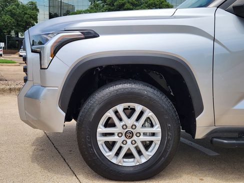Used 2024 Toyota Tundra SR5 AWD/4WD image 8