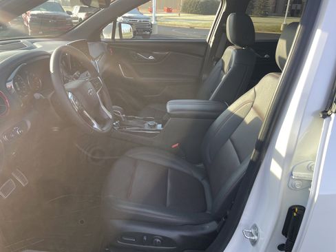 Certified 2024 Chevrolet Blazer RS w/ Driver Confidence II Package image 17