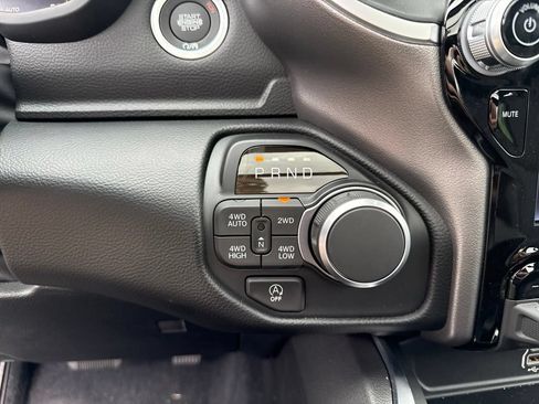 New 2026 RAM 1500 Big Horn AWD/4WD image 14