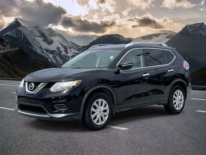 Used 2015 Nissan Rogue SV