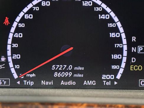 Used 2013 Mercedes-Benz S 63 AMG image 21