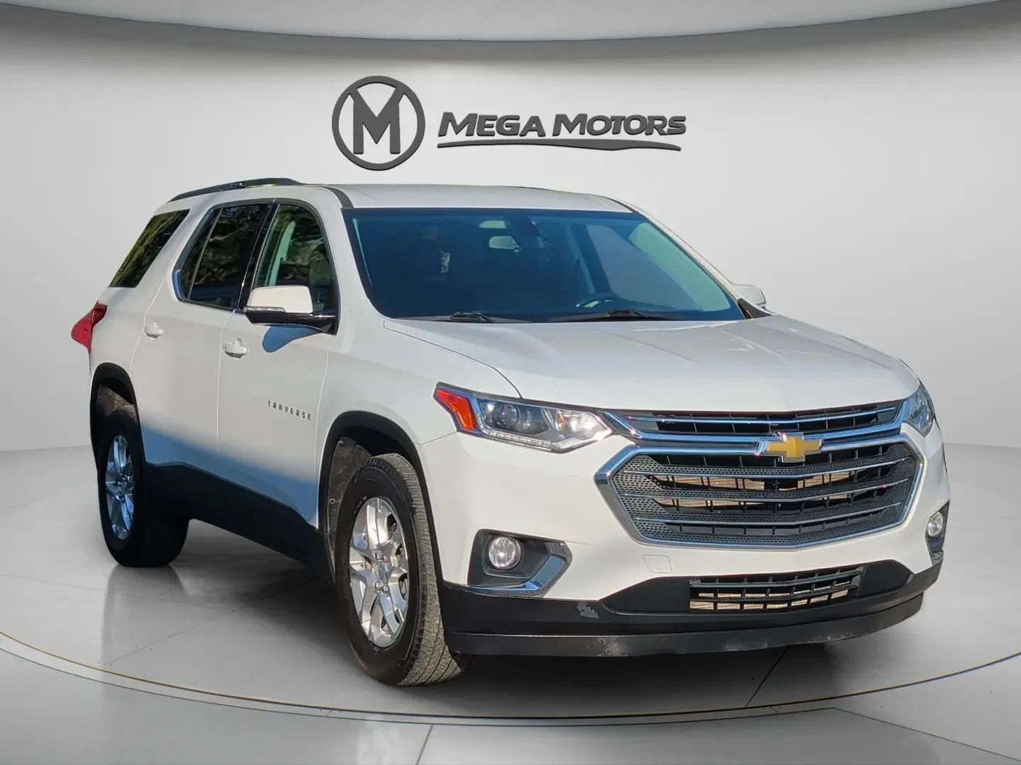 Used 2020 Chevrolet Traverse LT AWD/4WD image 11