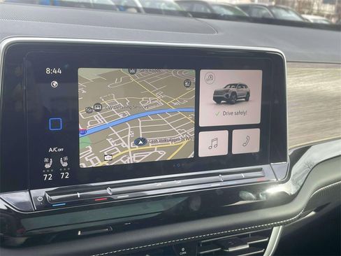 New 2025 Volkswagen Atlas SEL Premium R-Line image 28