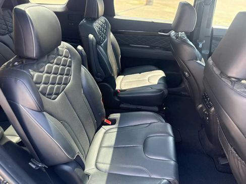 Used 2022 Hyundai Palisade Calligraphy FWD image 17