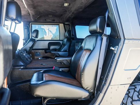 Used 2006 HUMMER H1 4-Door Wagon AWD/4WD image 26