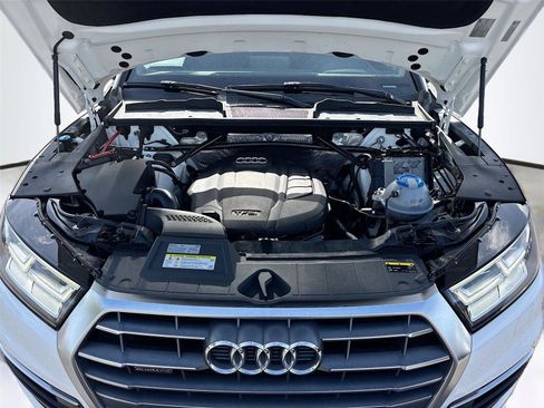Used 2018 Audi Q5 2.0T Premium Plus w/ Premium Plus Package image 36