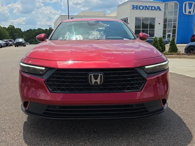 Used 2023 Honda Accord EX-L image 8