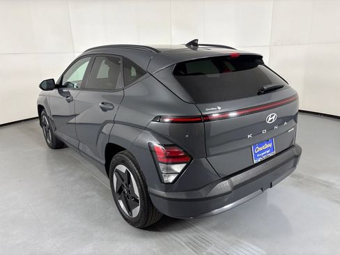 Used 2024 Hyundai Kona SEL FWD image 6