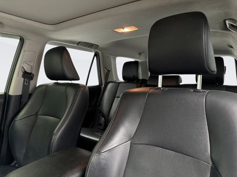 Used 2016 Toyota 4Runner Limited image 10