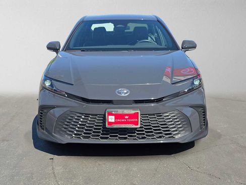 Certified 2026 Toyota Camry SE FWD image 8
