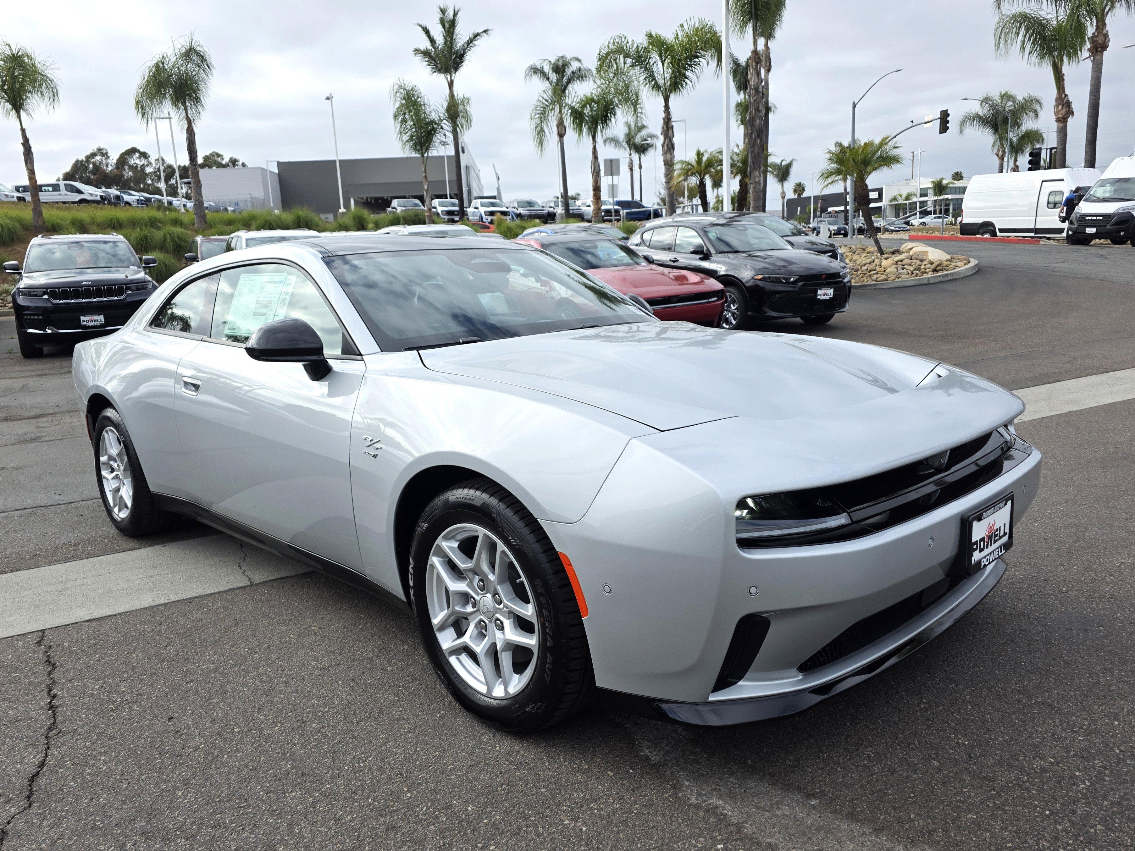 New 2025 Dodge Charger Daytona R/T w/ Sun & Sound Package AWD/4WD image 6