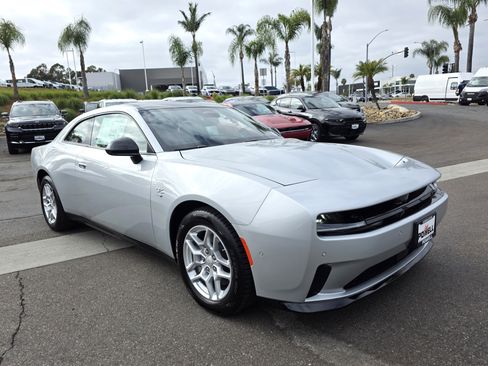 New 2025 Dodge Charger R/T w/ Sun & Sound Package image 6