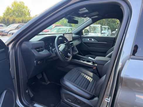 Used 2026 Ford Explorer ST-Line AWD/4WD image 5