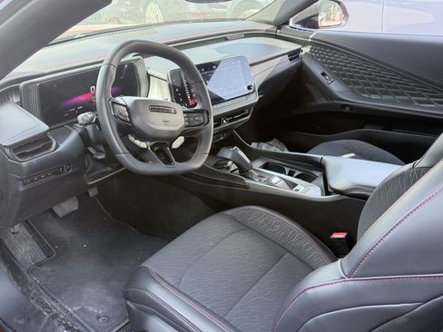 Used 2025 Dodge Charger Daytona R/T w/ Quick Order Package 25M R/T AWD/4WD image 2