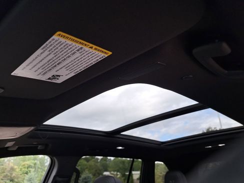 New 2026 Buick Enclave Sport Touring w/ Power Package FWD image 33