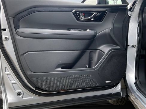 New 2026 Subaru Forester Limited image 18