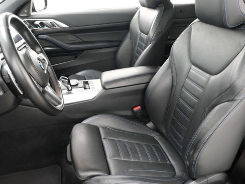 Used 2022 BMW M440i Convertible RWD image 35