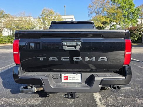 Certified 2025 Toyota Tacoma TRD Sport image 10