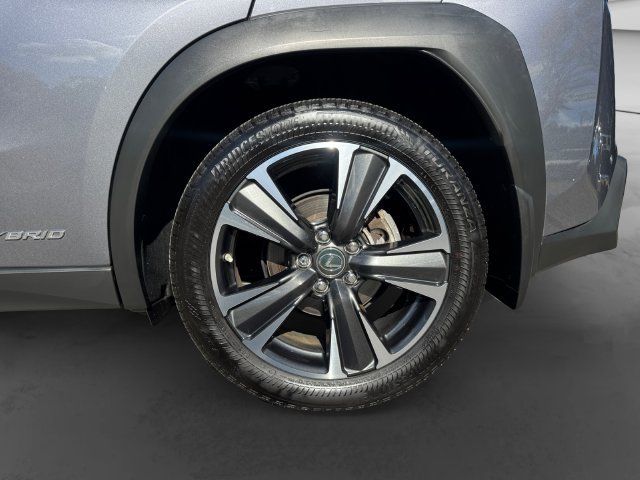 Used 2020 Lexus UX 250h w/ Accessory Package 2 AWD/4WD image 7