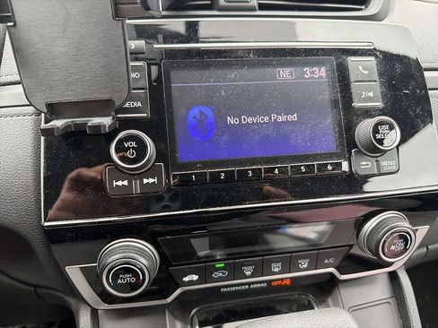 Used 2019 Honda CR-V LX image 17