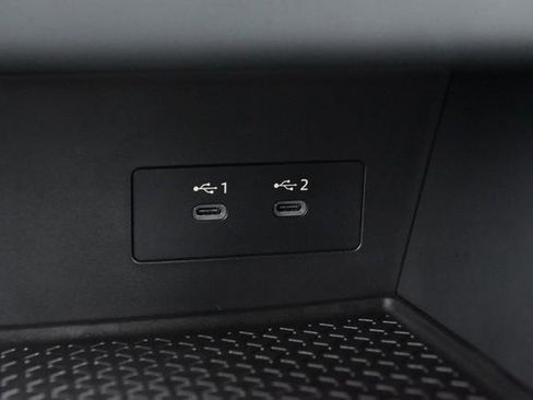 New 2026 Nissan Pathfinder SV image 17