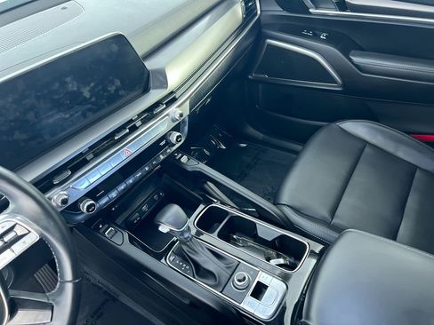 Used 2024 Kia Telluride S w/ S Sunroof Package AWD/4WD image 22
