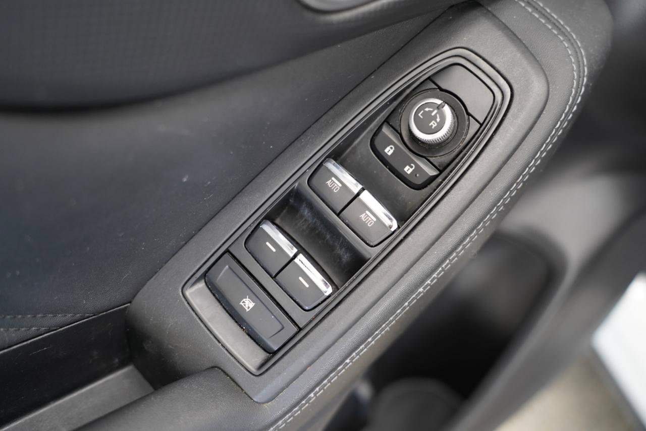 Used 2020 Subaru Forester Limited AWD/4WD image 30