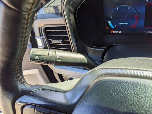 Used 2024 Ford F350 Platinum w/ FX4 Off-Road Package image 30