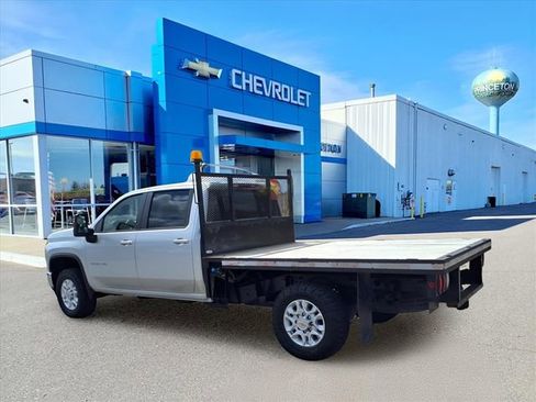 Used 2021 Chevrolet Silverado 3500 LT image 6