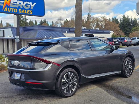 Used 2023 Kia EV6 Light image 3