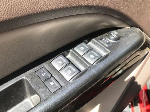 Used 2016 GMC Canyon SLT AWD/4WD image 4