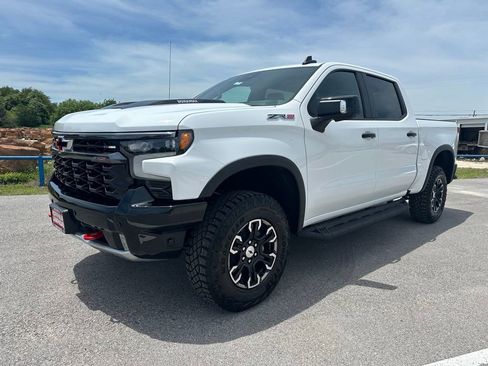 New 2026 Chevrolet Silverado 1500 ZR2 AWD/4WD image 1