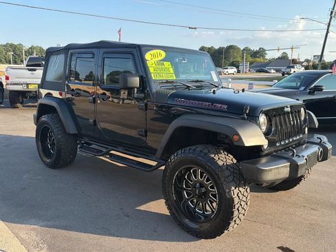 Used 2016 Jeep Wrangler Unlimited Sport w/ Quick Order Package 24S AWD/4WD image 8